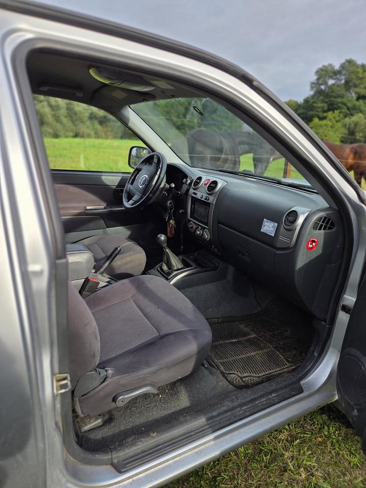 Weitere Automarken Isuzu d-max Pickup kein Hilux Navara 2007 — photo 5
