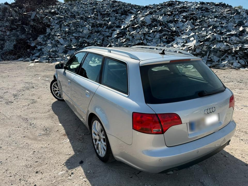 Audi A4 2007 — photo 6