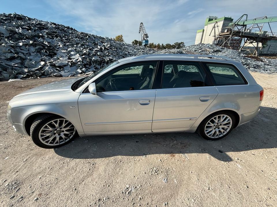 Audi A4 2007 — photo 7