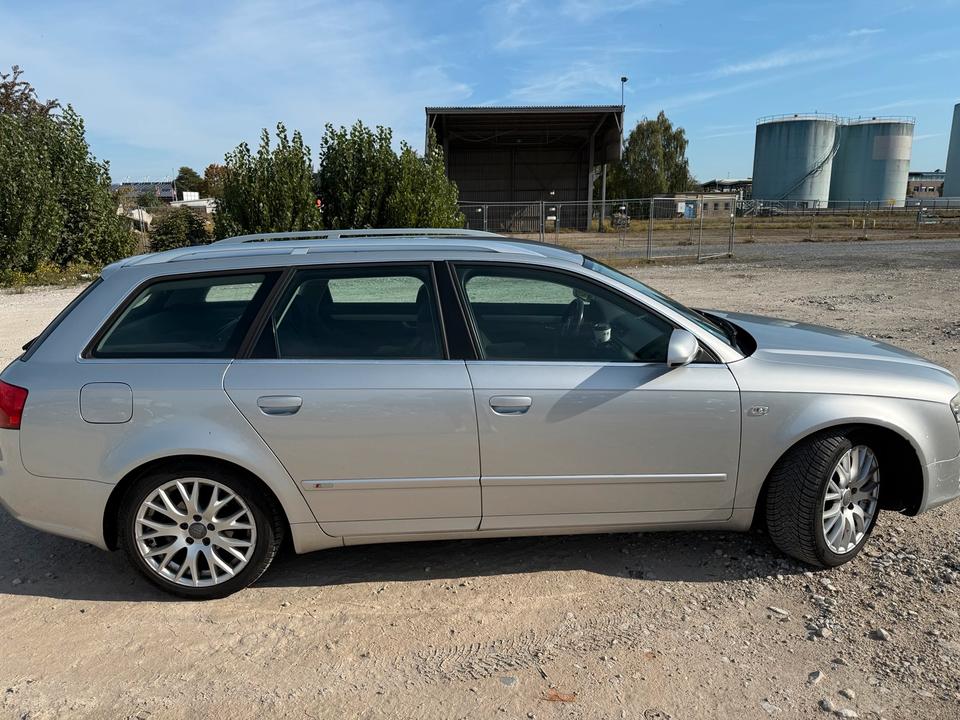 Audi A4 2007 — photo 9