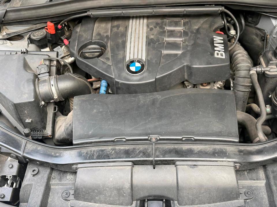 BMW X1 2010 — photo 6