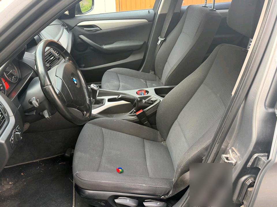 BMW X1 2010 — photo 7