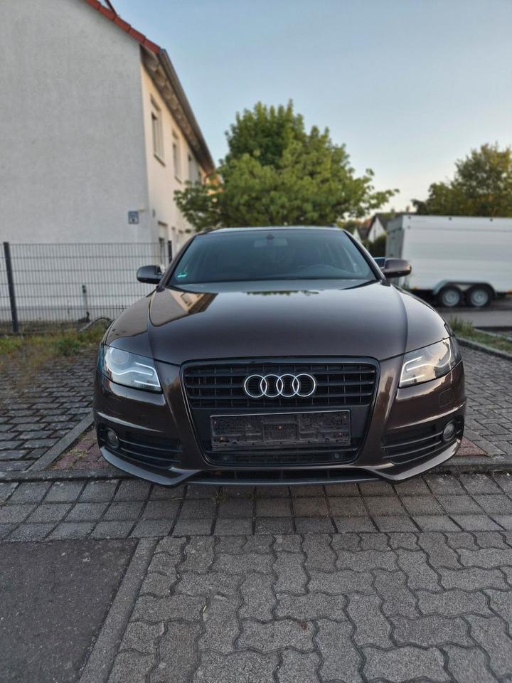 Audi A4 2011 — photo 10