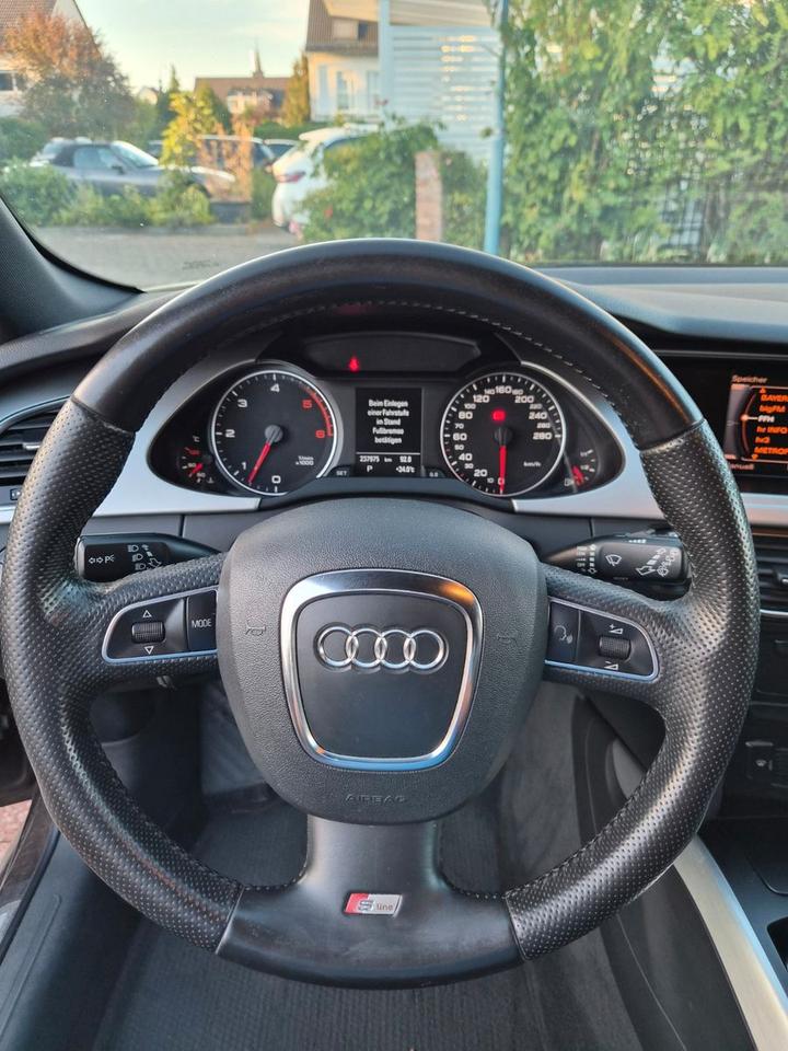 Audi A4 2011 — rear view