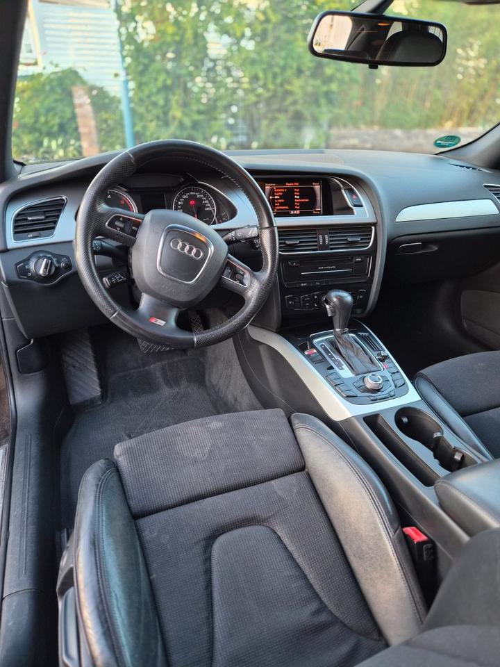 Audi A4 2011 — interior