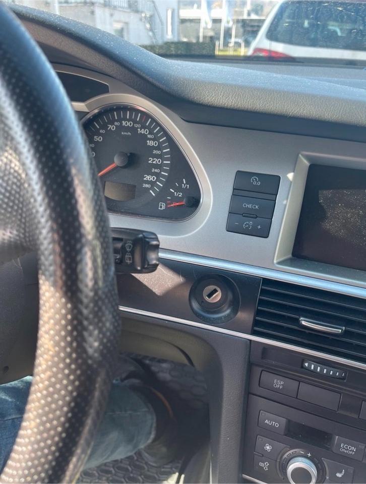 Audi A6 2007 — photo 12