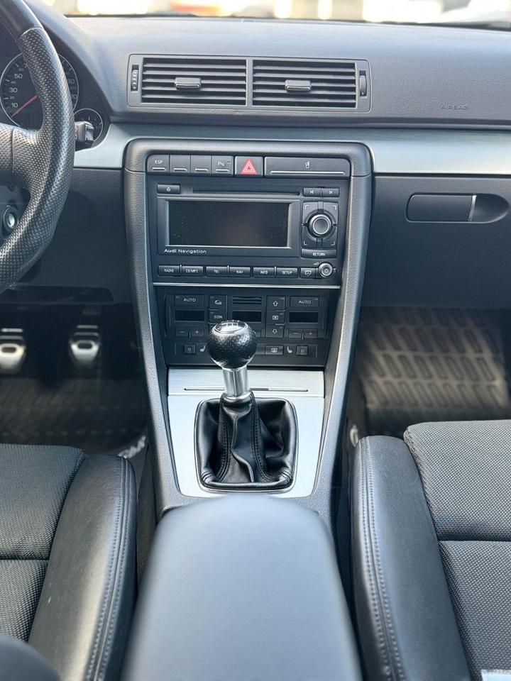 Audi A4 2007 — photo 14