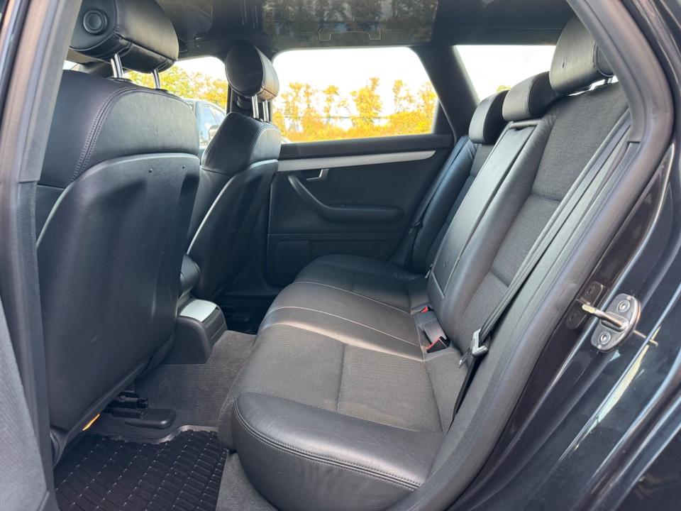 Audi A4 2007 — photo 23