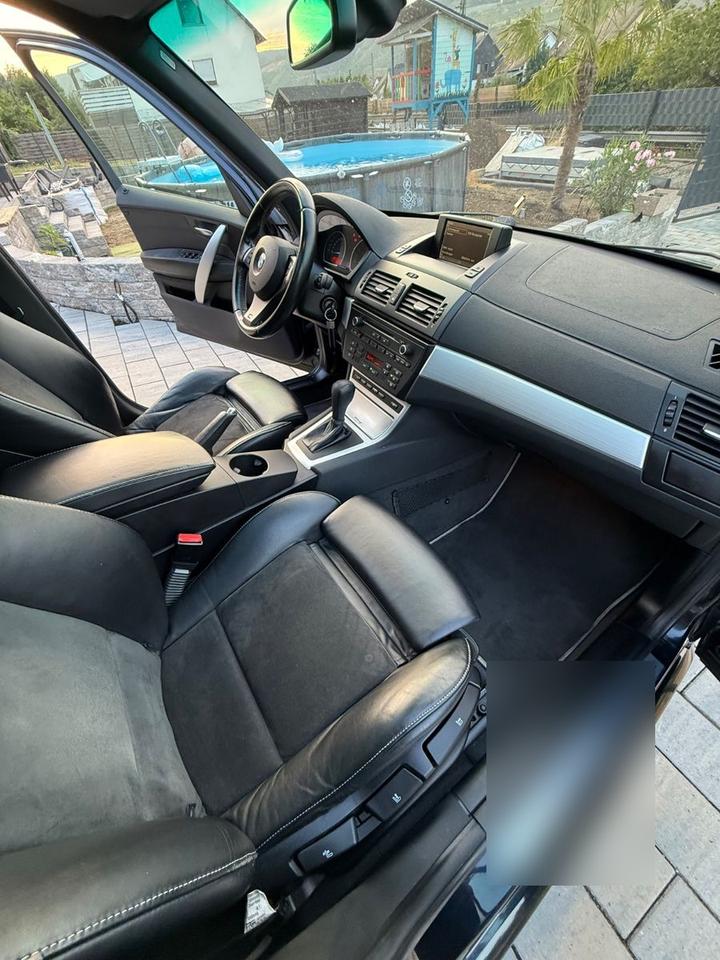 BMW X3 2010 — photo 14