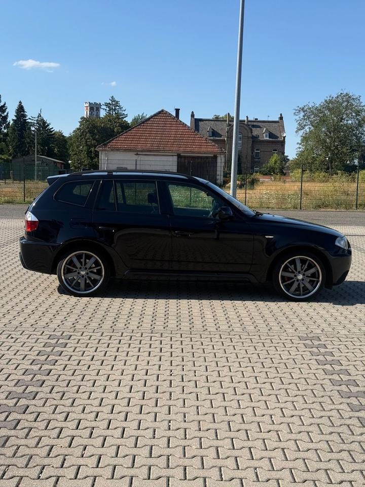 BMW X3 2010 — photo 7