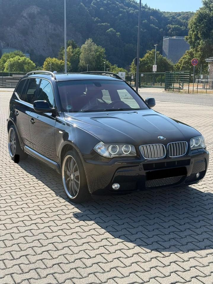 BMW X3 2010 — photo 8