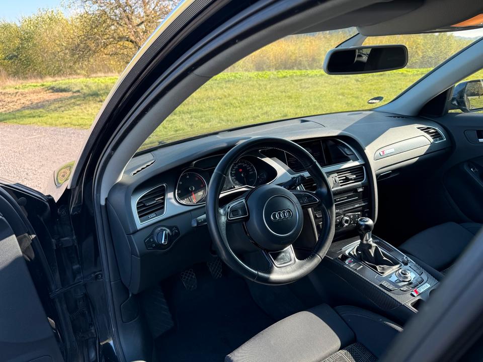 Audi A4 2013 — photo 6