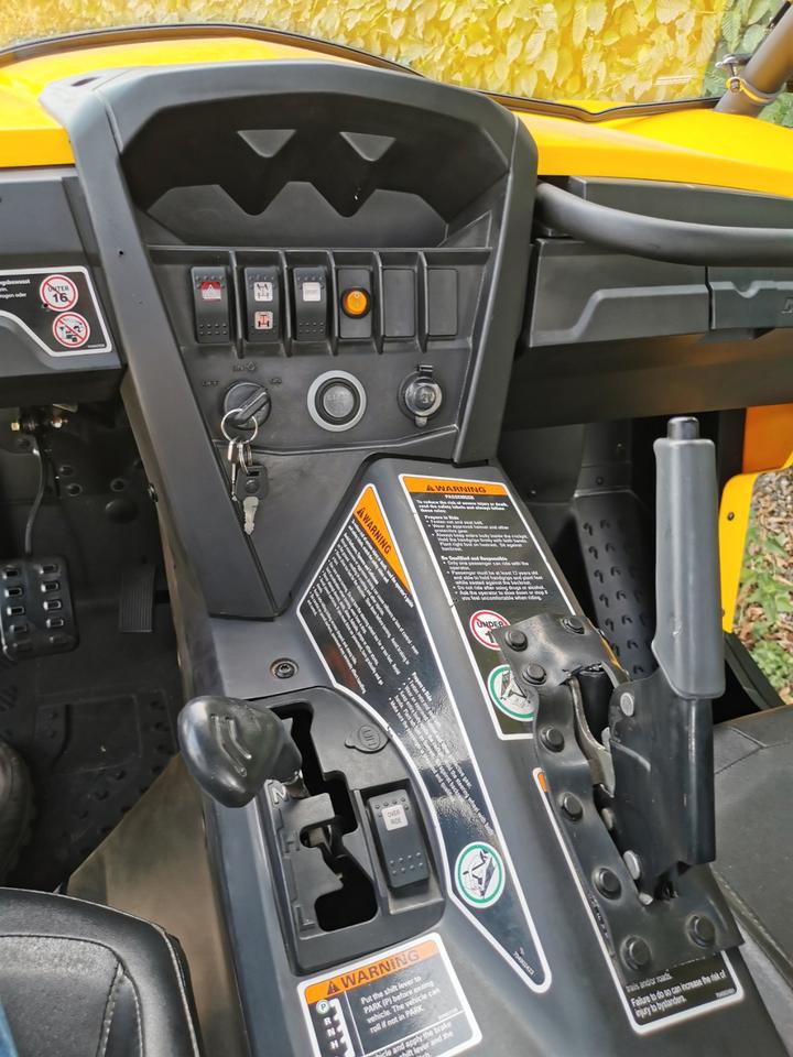  Gelöscht • Can Am Commander 810G ATV LOF 4x4 Allrad Diffsperre Side by Side 2012 — photo 7