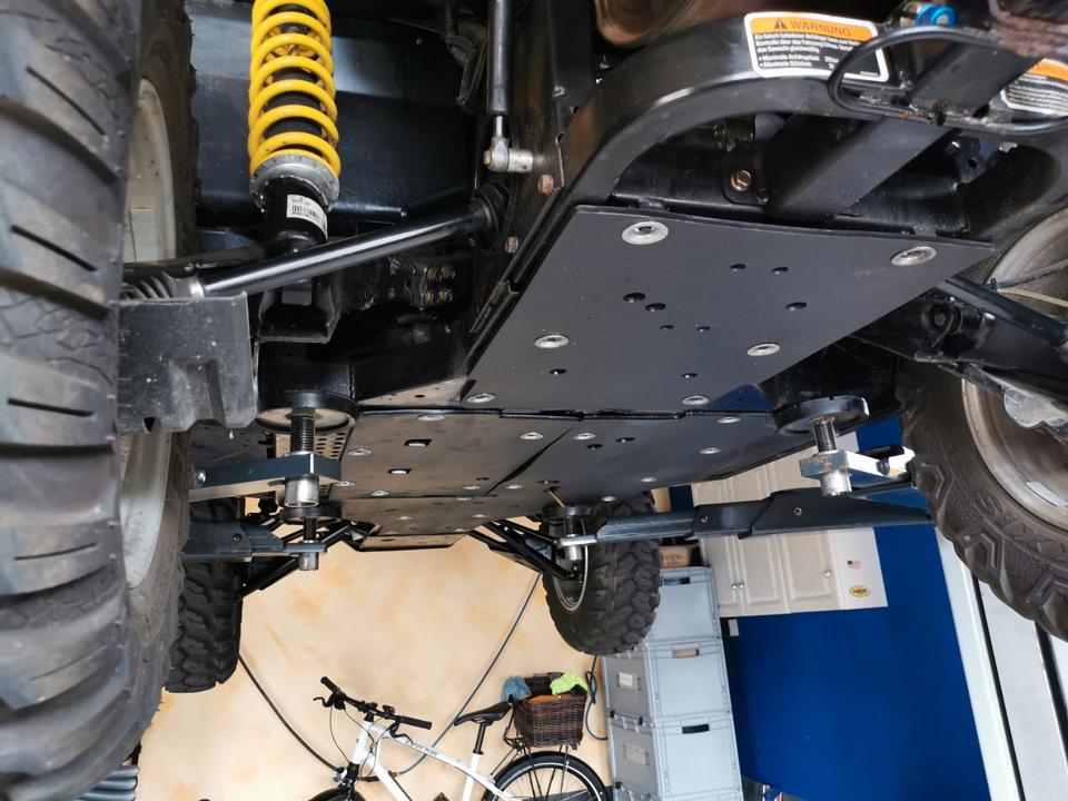  Gelöscht • Can Am Commander 810G ATV LOF 4x4 Allrad Diffsperre Side by Side 2012 — photo 9