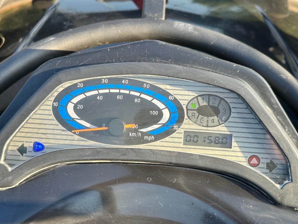 Weitere Motorräder Quad Jinling mit Gepäckträgern und Seilwinde 2014 — photo 8