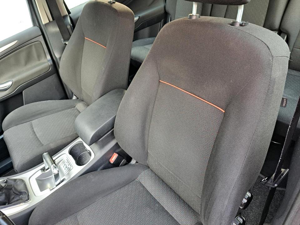 Ford S-Max 2008 — photo 9