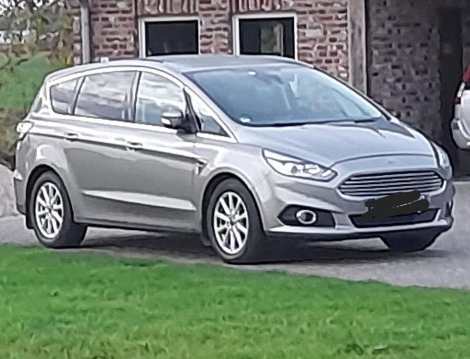 Ford S-Max, 2015