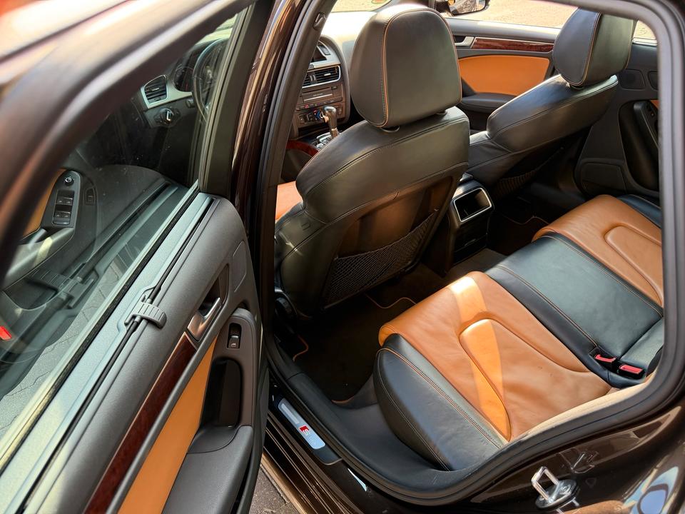 Bentley Continental GT 2011 — photo 10