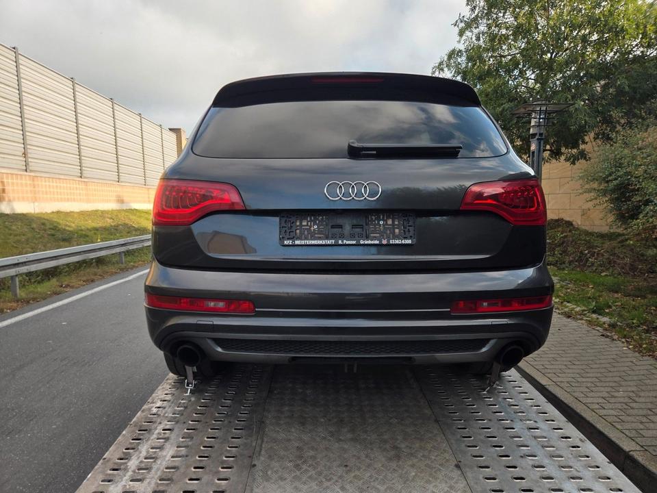 Audi Q7 2011 — photo 5