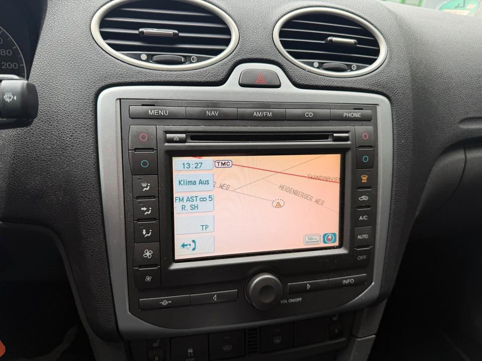 Ford Focus 2006 — photo 9