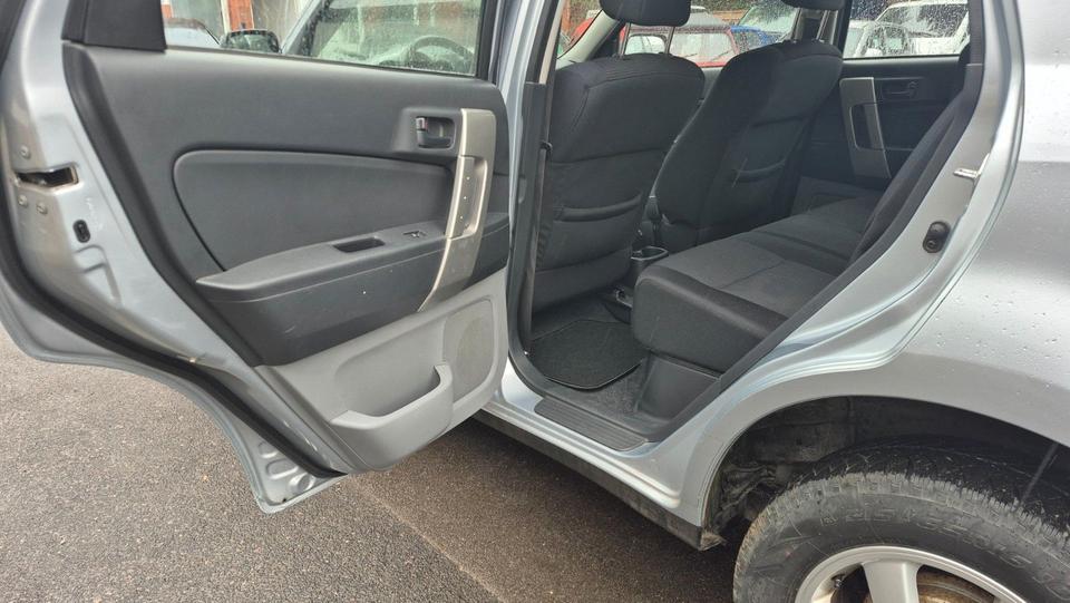 Daihatsu Terios 2006 — photo 12