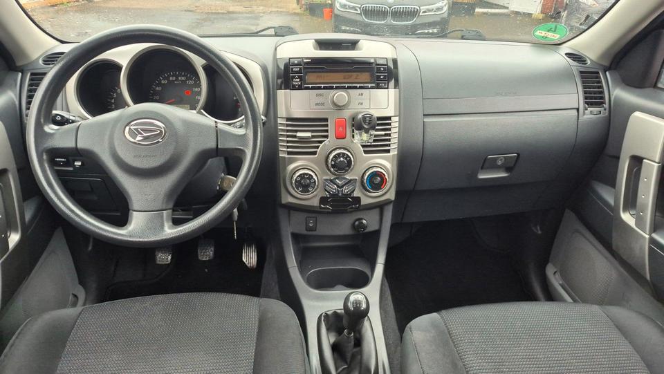 Daihatsu Terios 2006 — photo 15