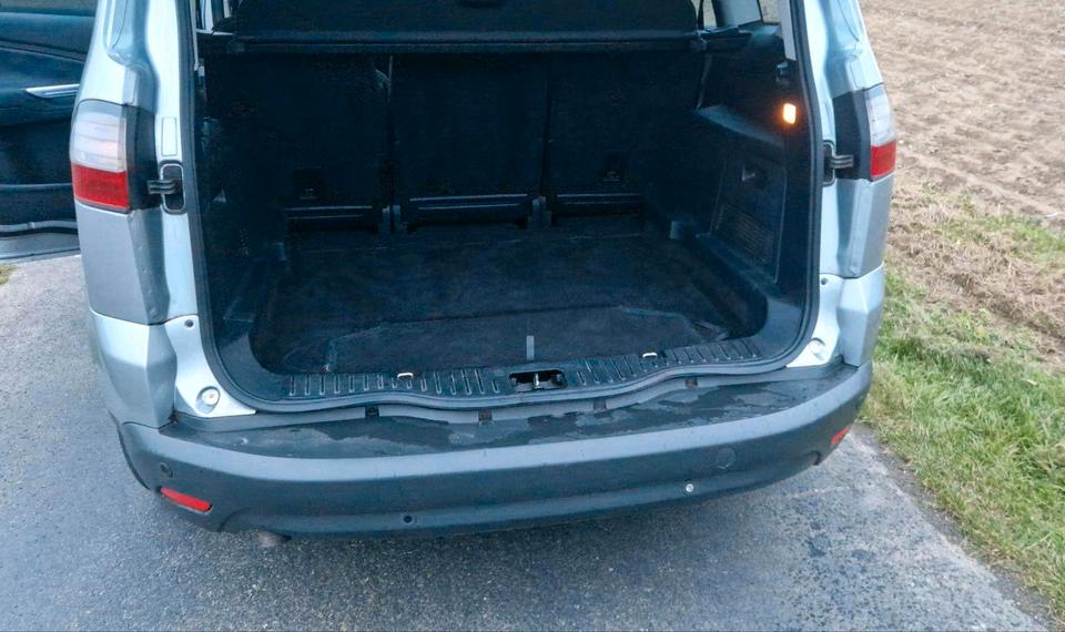 Ford S-Max 2008 — photo 9