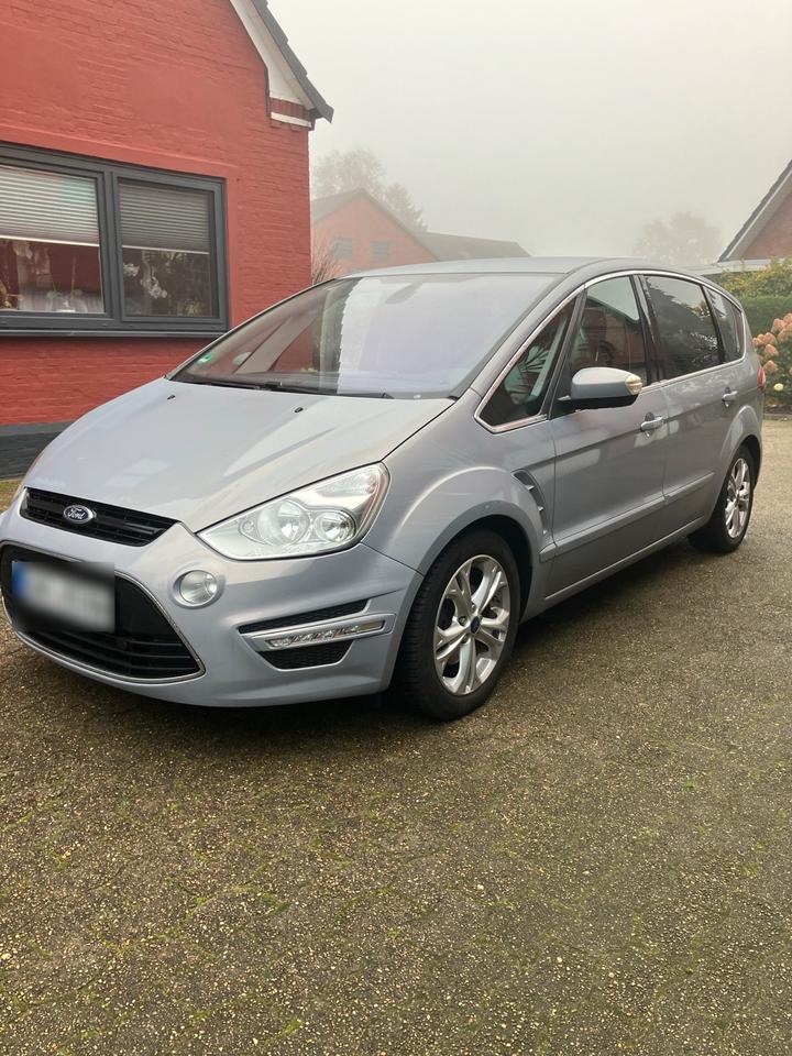 Ford S-Max 2013 — interior