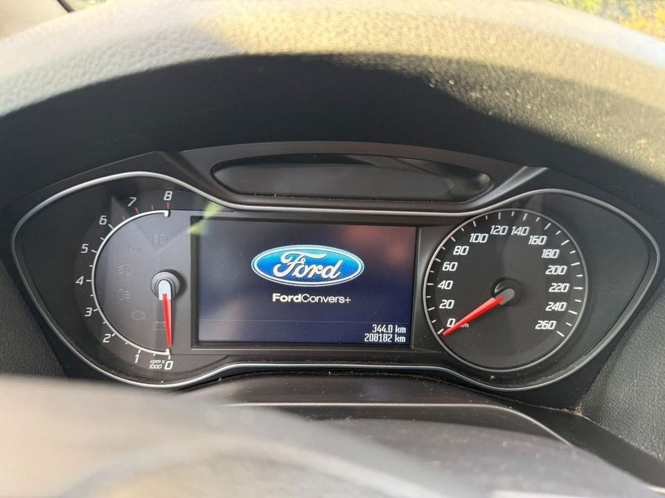 Ford S-Max 2010 — фото 11