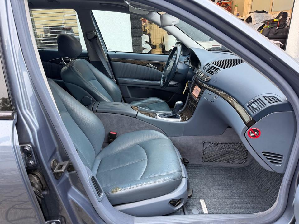 Mercedes Benz E 50 2004 — photo 11