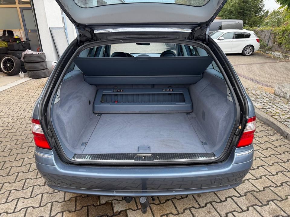 Mercedes Benz E 50 2004 — photo 17