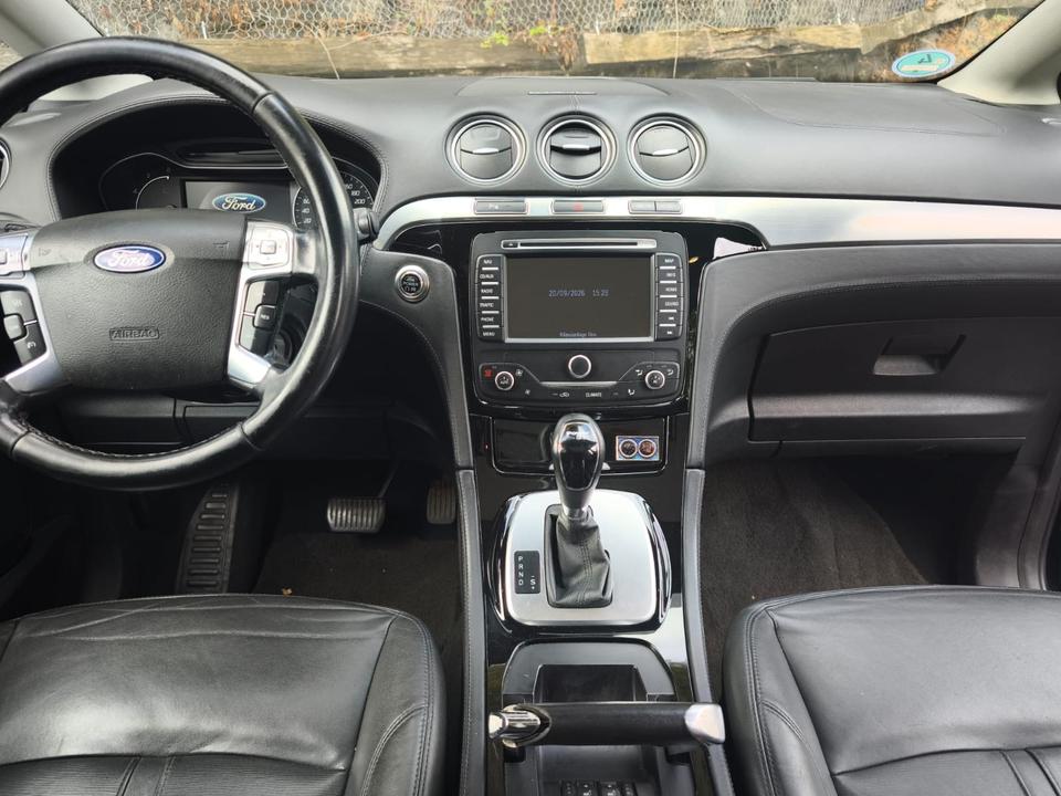 Ford S-Max 2014 — engine