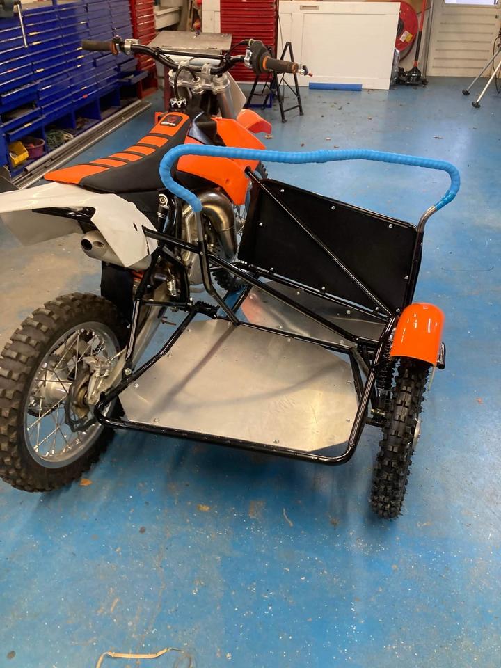 KTM 85 SX WSP Racing Sidecar MX Enduro Motocross Gespann Kinder 2012 — вигляд ззаду