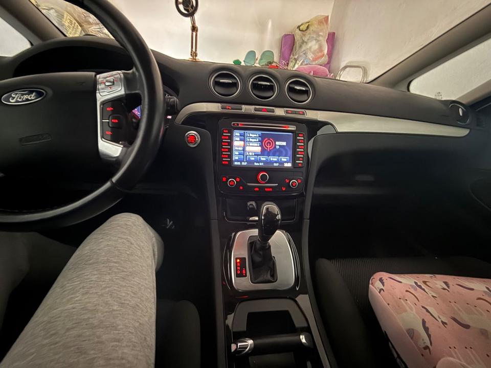 Ford S-Max, 2014
