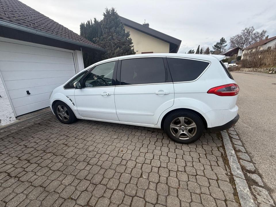 Ford S-Max 2014 — engine
