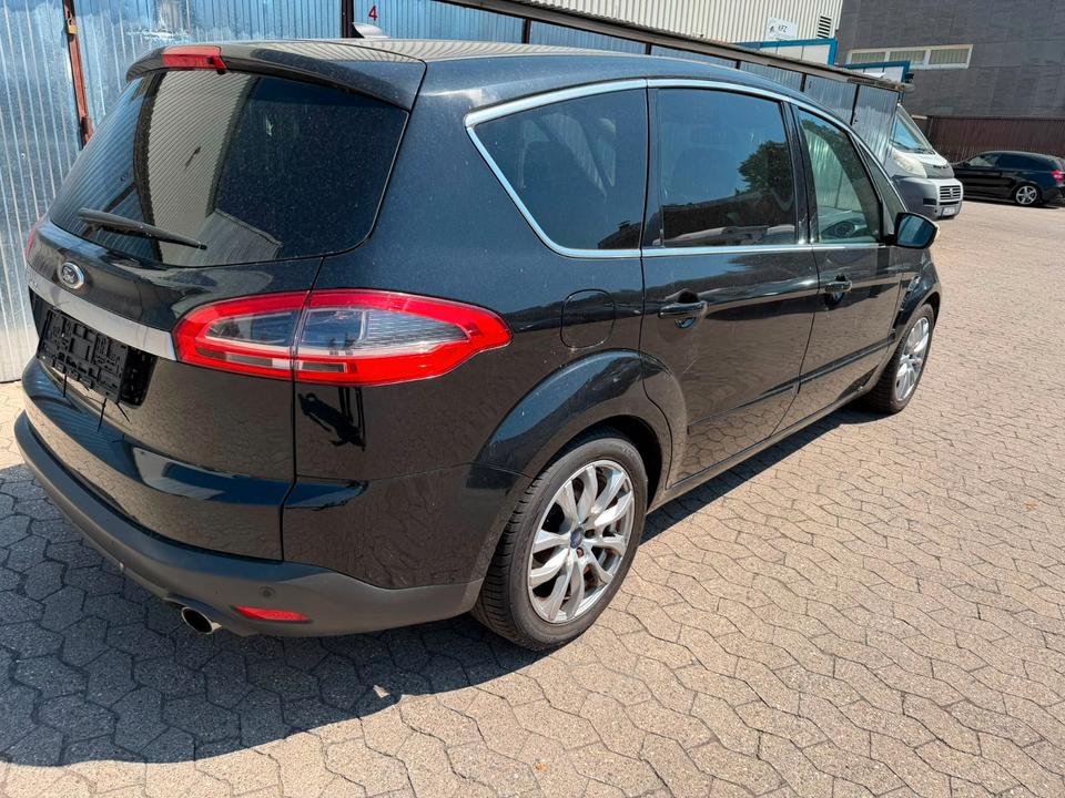 Ford S-Max 2011 — engine