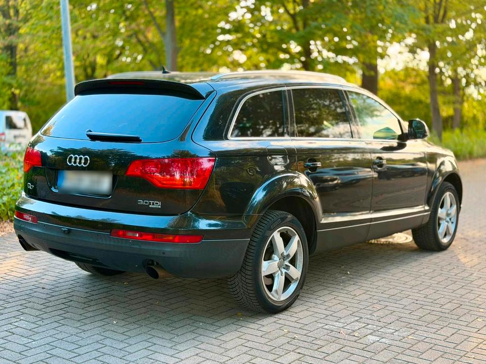 Audi Q7 2006 — двигун