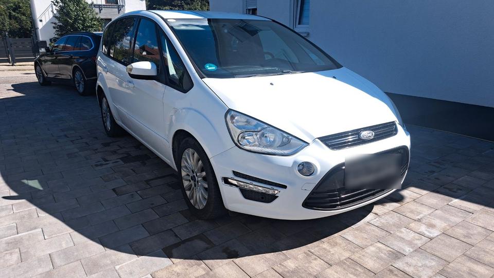 Ford S-Max 2014 — interior