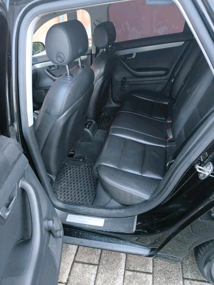 Audi A4 2005 — photo 5