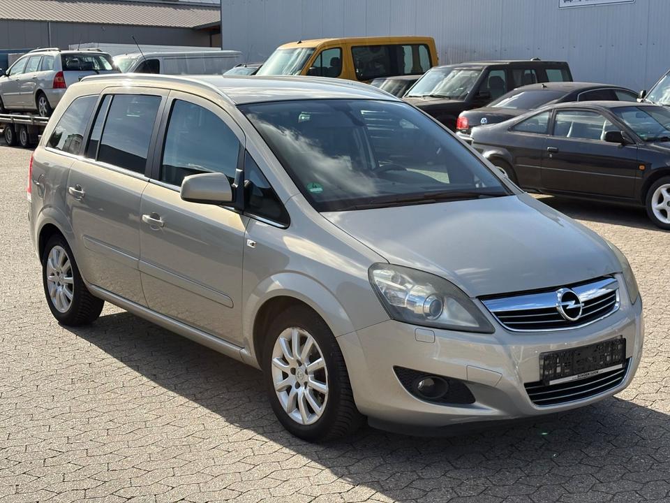 Opel Zafira, 2010