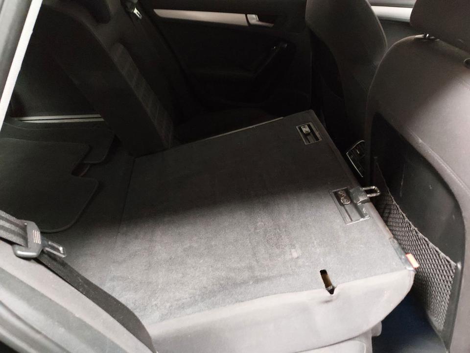 Audi A4 2015 — photo 11