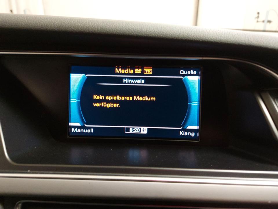 Audi A4 2015 — photo 18