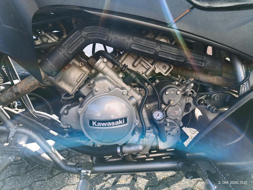 Kawasaki KFX 700 Quad no Yamaha Raptor 2005 — interior