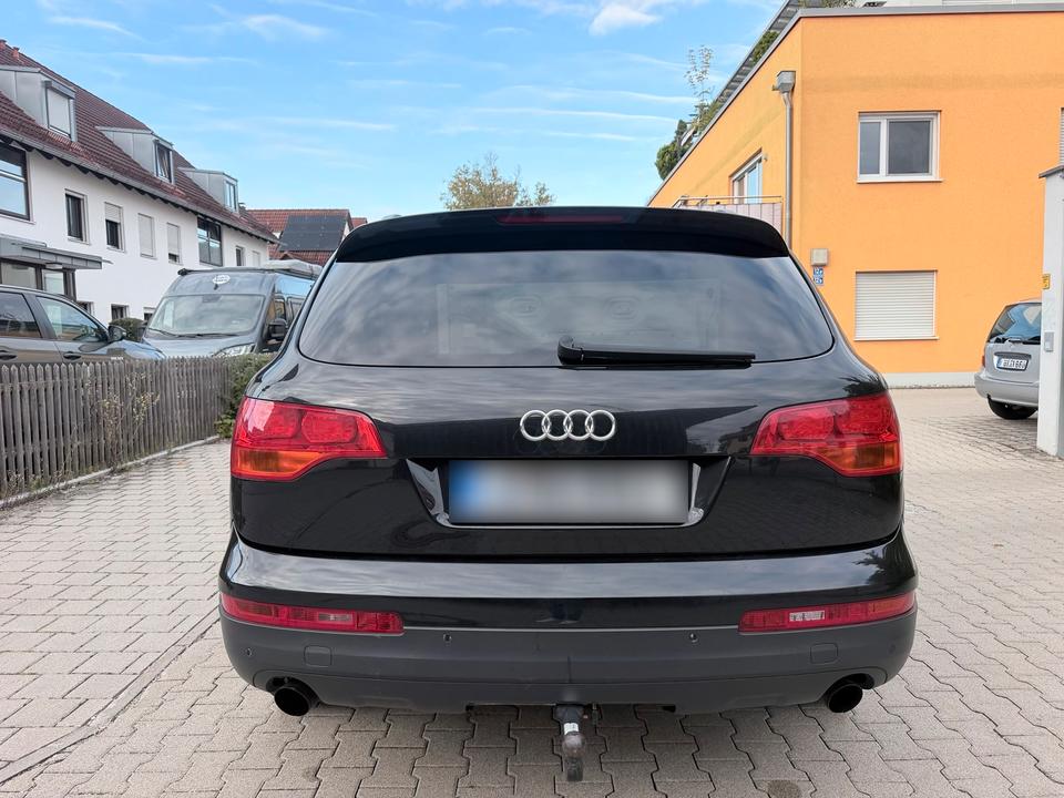 Audi Q7 2009 — photo 8