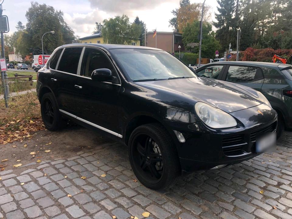 Porsche Cayenne 2005 — engine