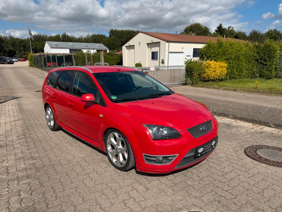 Ford Focus 2006 — photo 8