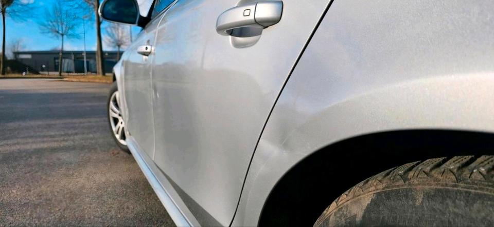 Audi A4 2009 — photo 14
