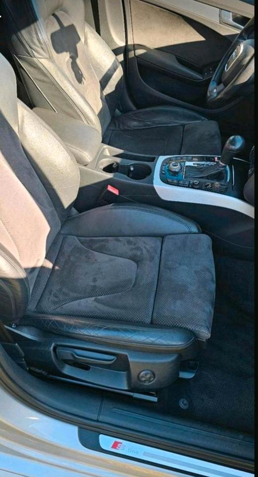 Audi A4 2009 — photo 16