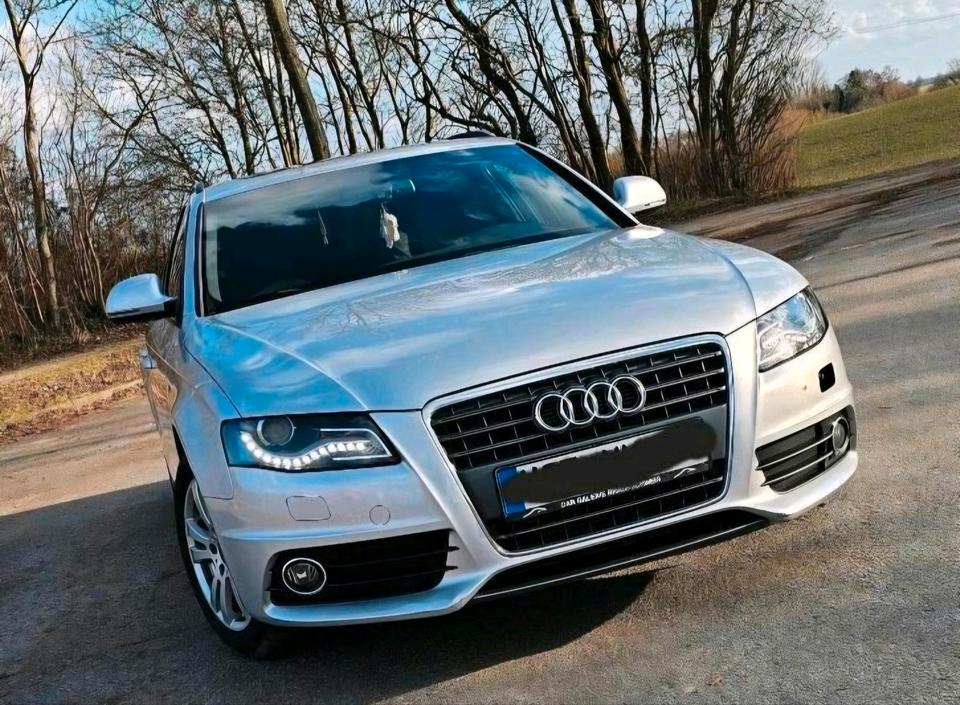 Audi A4 2009 — photo 8