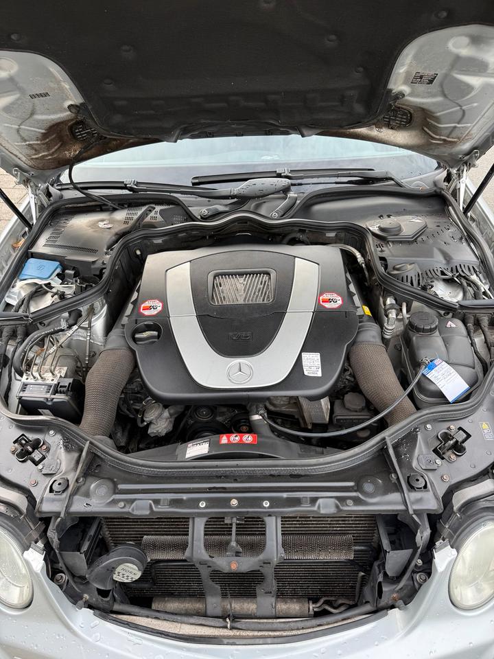 Mercedes Benz E 350 2006 — photo 19